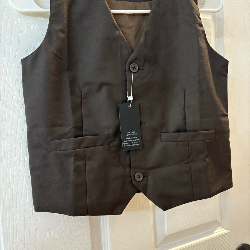 Boys Stylish Brown Vest size 9/10